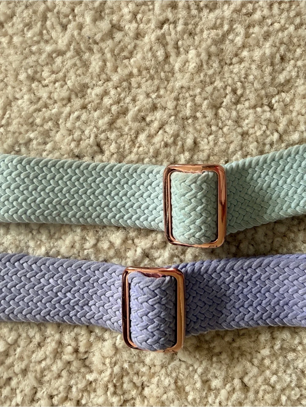 Apple Watch SE 40mm with Sandstone Silicone Band -SM/MED